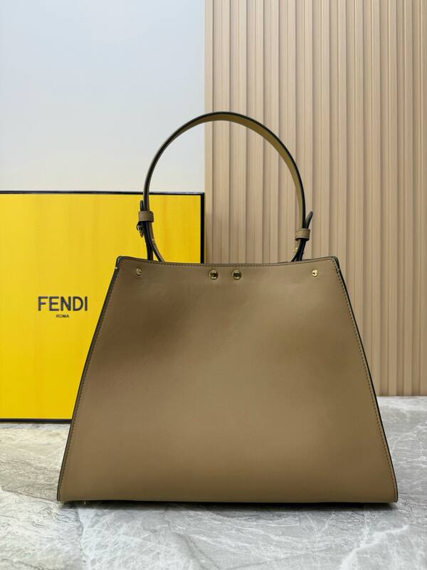 Fendi shoulder bag — Premium Replica