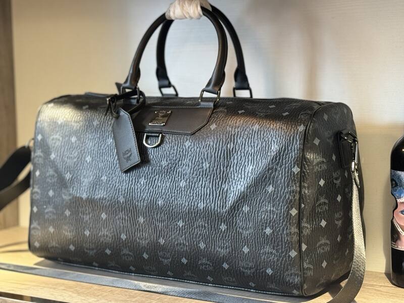 MCM Monogram 40x30x16cm shoulder bag — Premium Replica