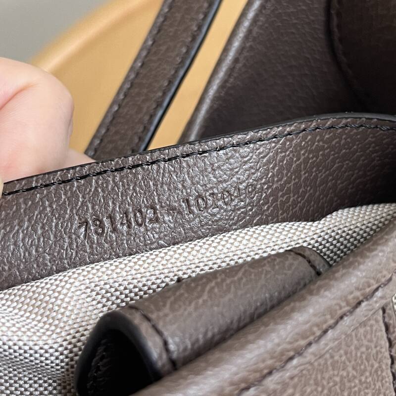 Gucci GG Supreme canvas with brown trim 23 21 shoulder — Top Quality Replica