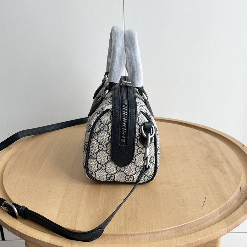 Gucci GG Supreme Ophidia Beige ebony GG Supreme with black and red web crossbody — 1:1 Replica