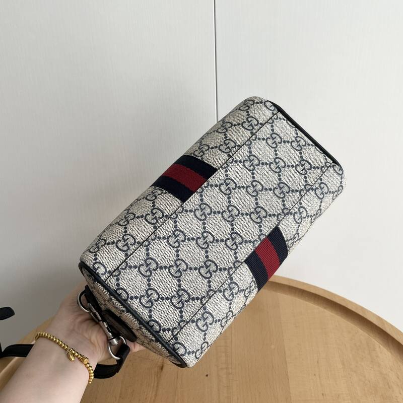 Gucci GG Supreme Ophidia Beige ebony GG Supreme with black and red web crossbody — 1:1 Replica