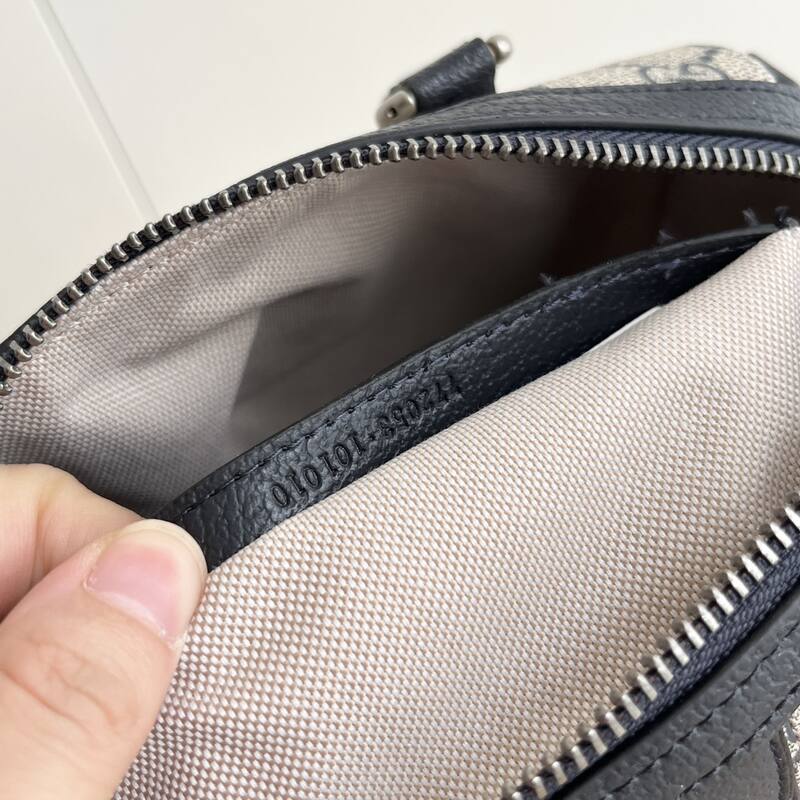 Gucci GG Supreme Ophidia Beige ebony GG Supreme with black and red web crossbody — 1:1 Replica