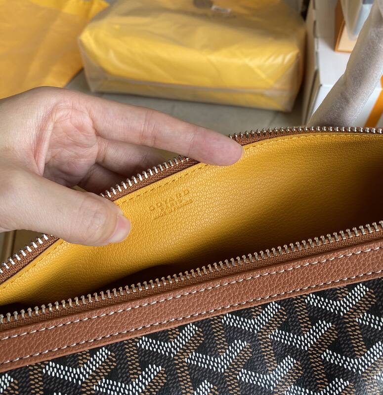 Goyard Brown shoulder bag — AAA Quality Replica