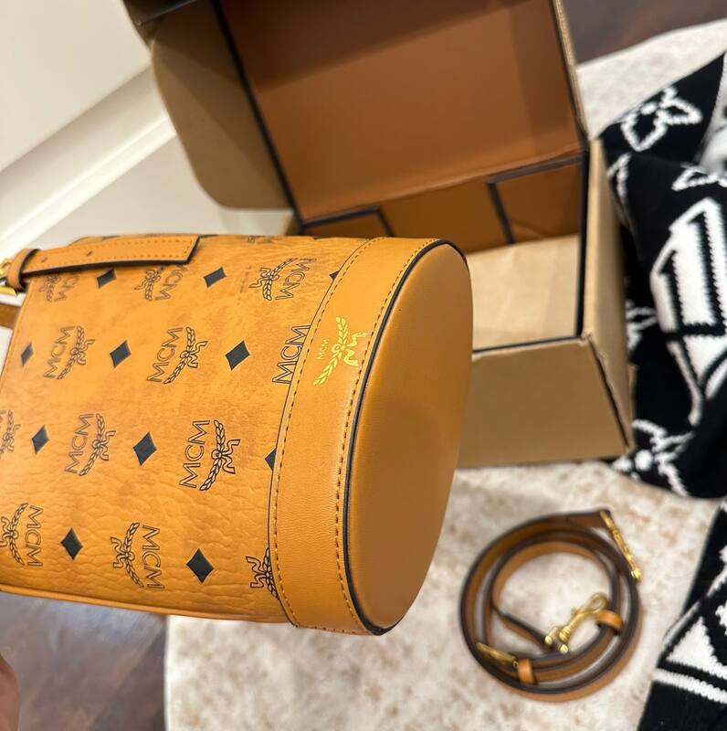 MCM Visetos shoulder bag — 1:1 Replica