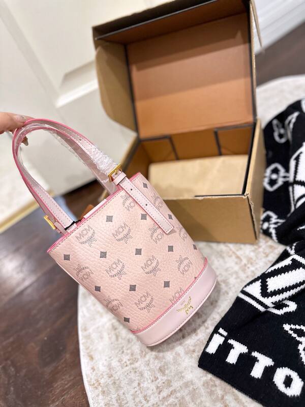MCM Visetos shoulder bag — 1:1 Replica