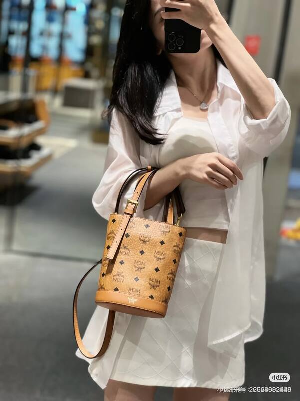 MCM Visetos shoulder bag — Premium Replica