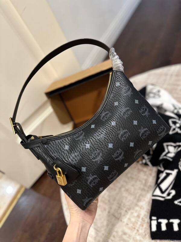 MCM Visetos shoulder bag — Top Quality Replica