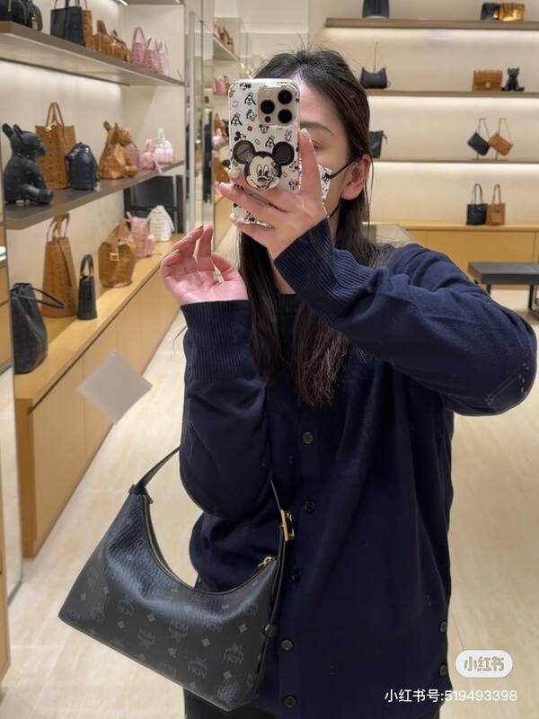 MCM Visetos shoulder bag — Premium Replica