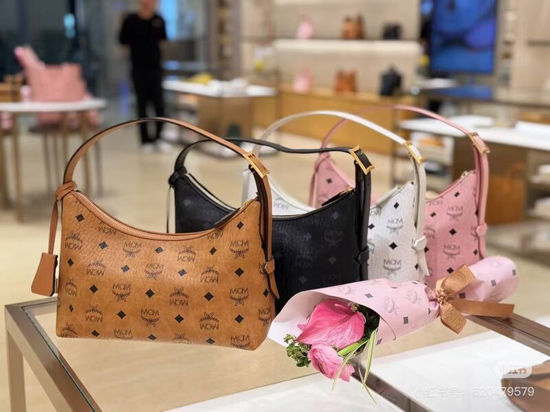 MCM Visetos shoulder bag — Premium Replica