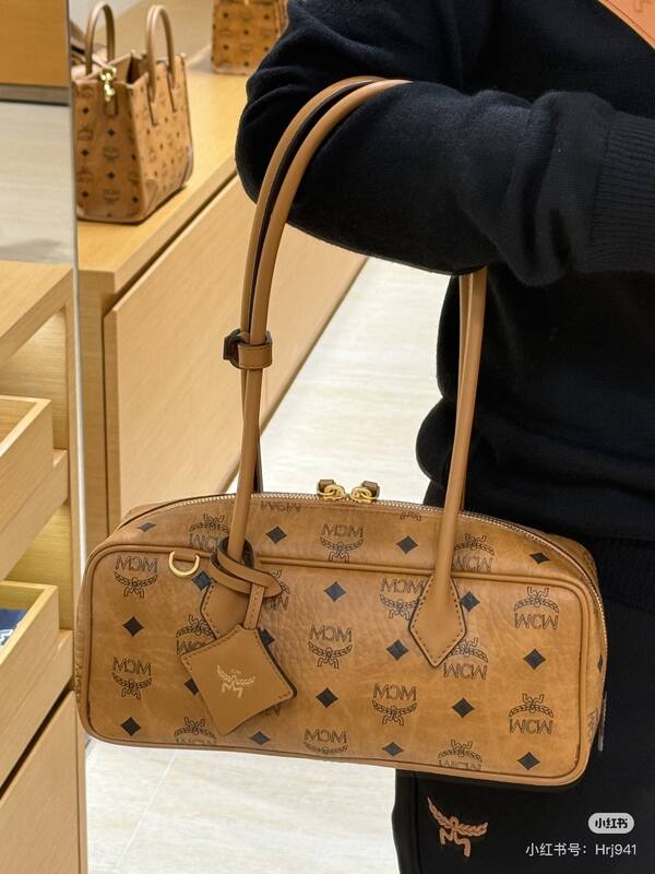 MCM Visetos shoulder bag — Top Quality Replica