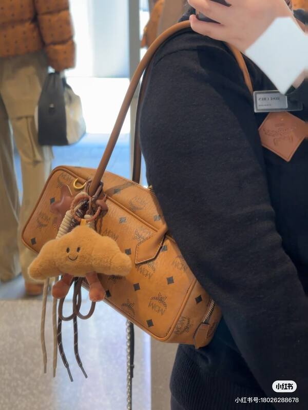 MCM Visetos shoulder bag — Top Quality Replica