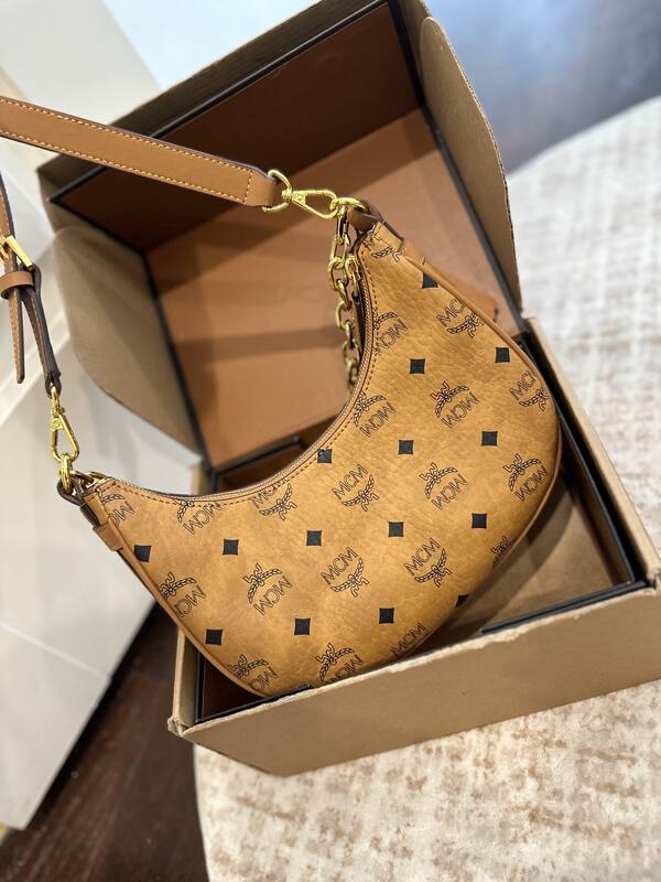 MCM Visetos 25x18x10cm shoulder bag — Premium Replica