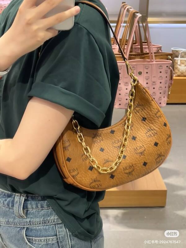 MCM Visetos 25x18x10cm shoulder bag — AAA Quality Replica