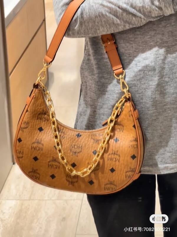 MCM Visetos 25x18x10cm shoulder bag — AAA Quality Replica