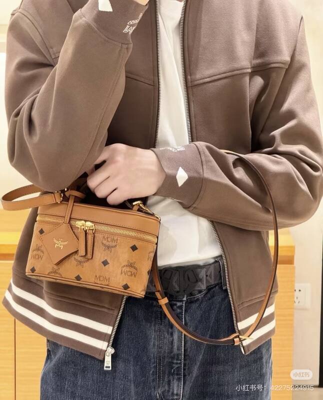 MCM Visetos shoulder bag — 1:1 Replica
