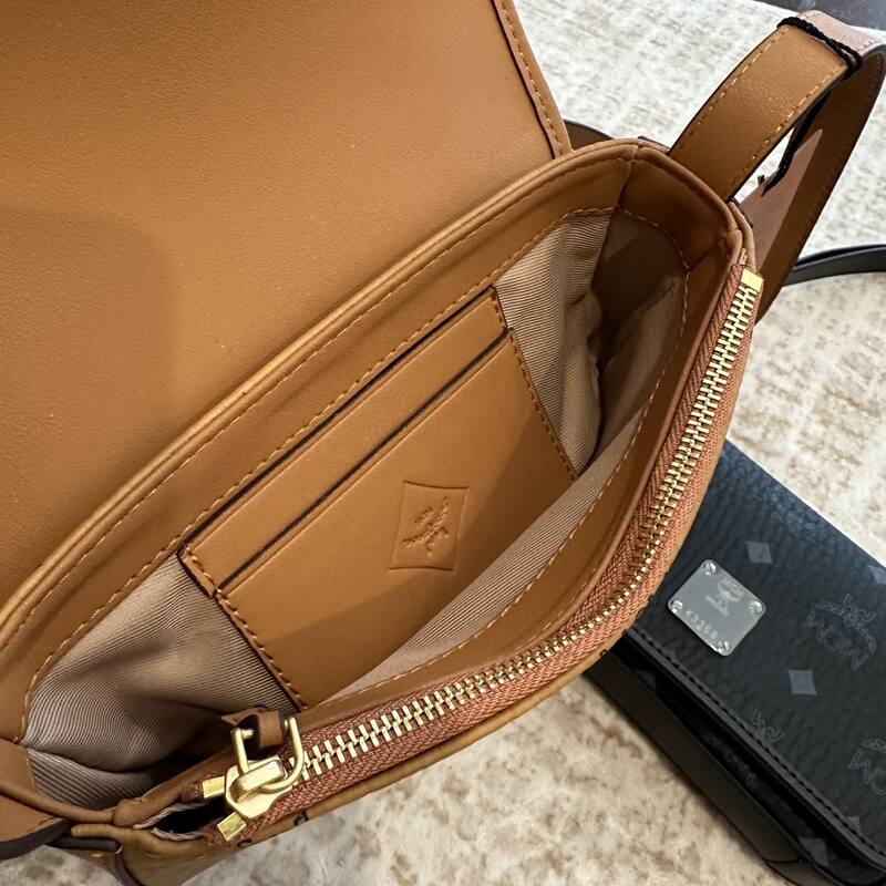 MCM Visetos shoulder bag — 1:1 Replica