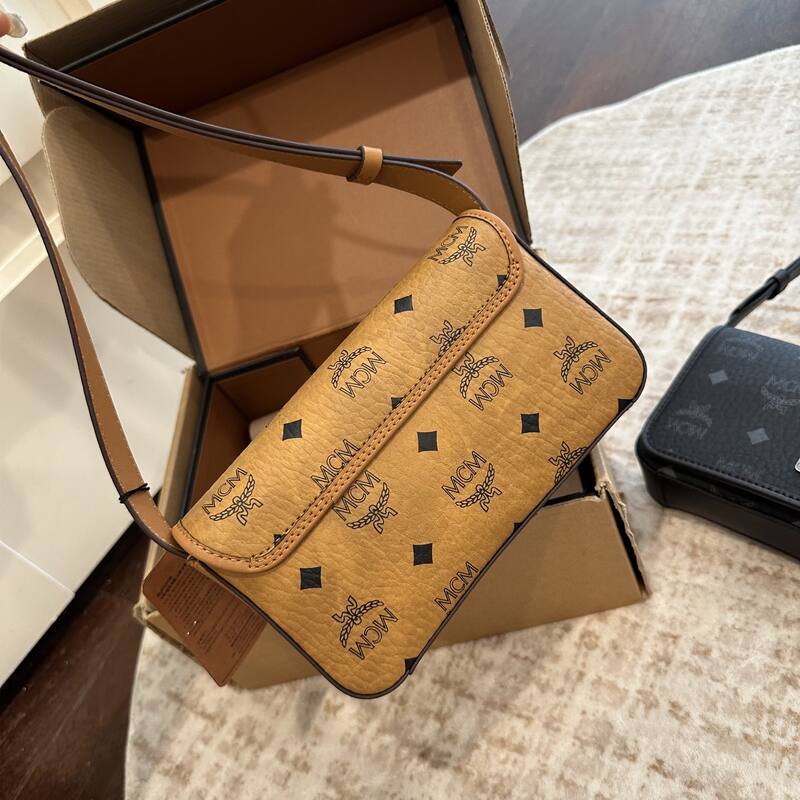 MCM Visetos shoulder bag — 1:1 Replica