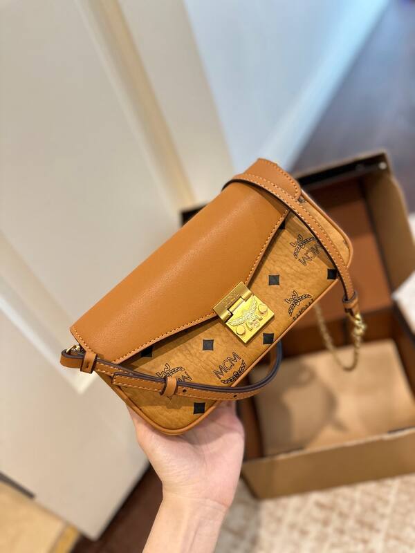 MCM Monogram 25x18x10cm shoulder bag — Top Quality Replica