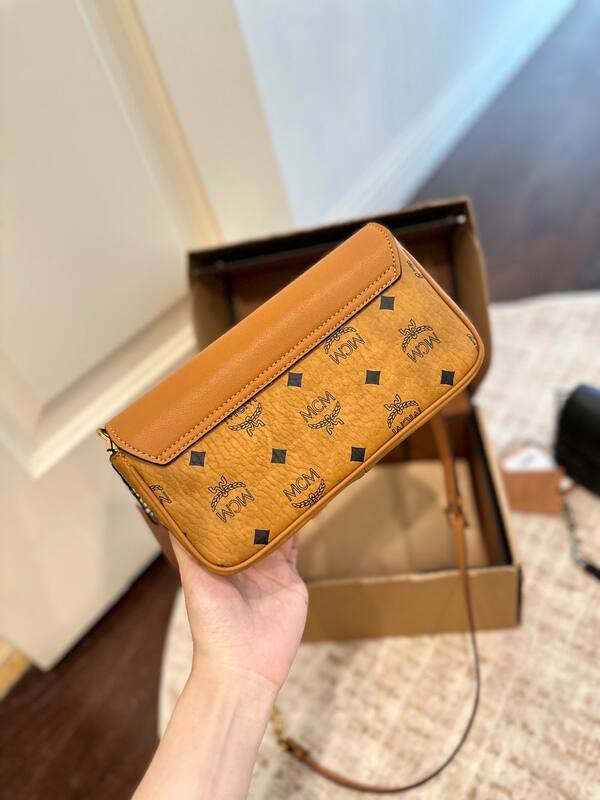 MCM Monogram 25x18x10cm shoulder bag — Top Quality Replica