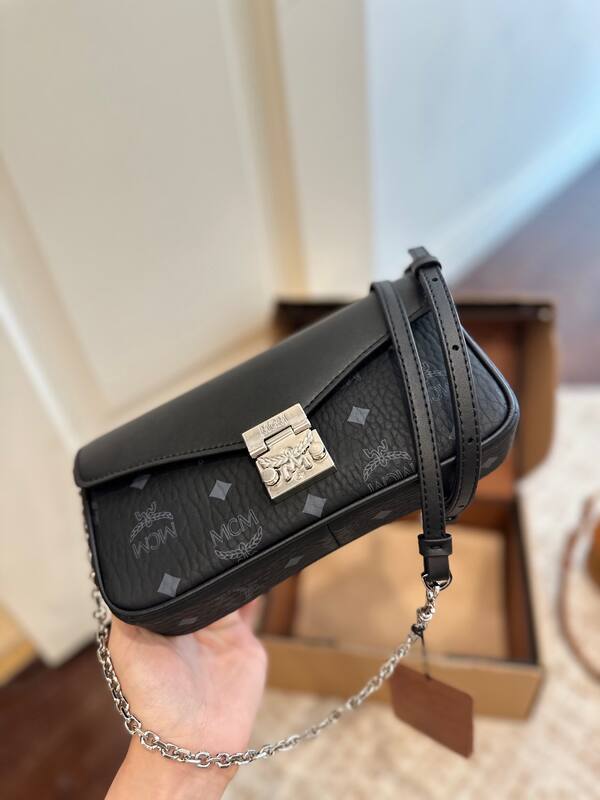 MCM Monogram 25x18x10cm shoulder bag — AAA Quality Replica