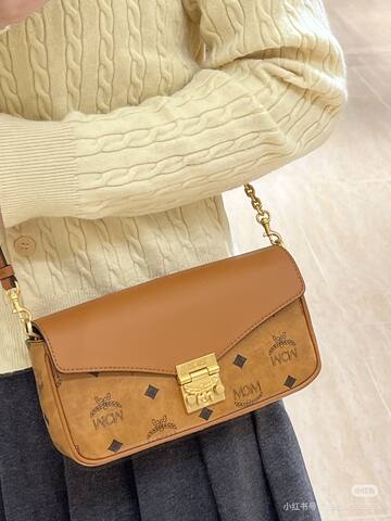 MCM Monogram 25x18x10cm shoulder bag Premium Replica