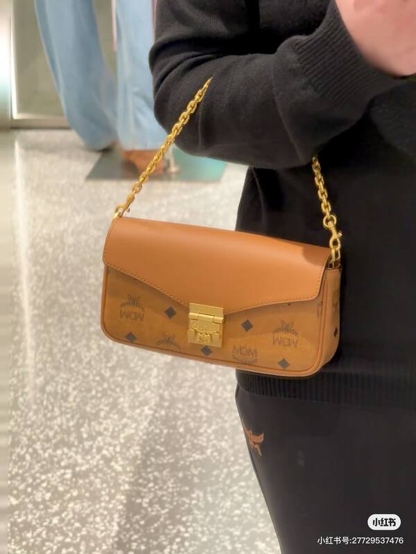 MCM Monogram 25x18x10cm shoulder bag — Top Quality Replica