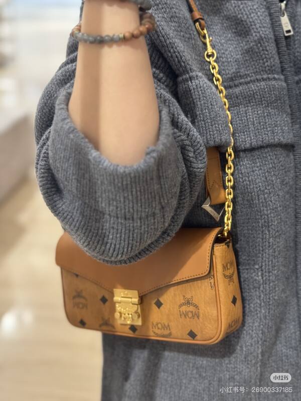 MCM Monogram 25x18x10cm shoulder bag — Top Quality Replica