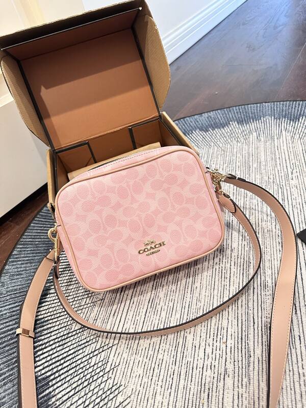 Coach Brown shoulder bag — Top Quality Replica
