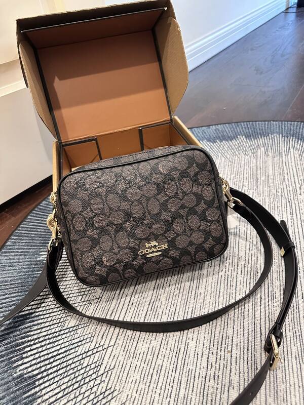 Coach Brown shoulder bag — Top Quality Replica