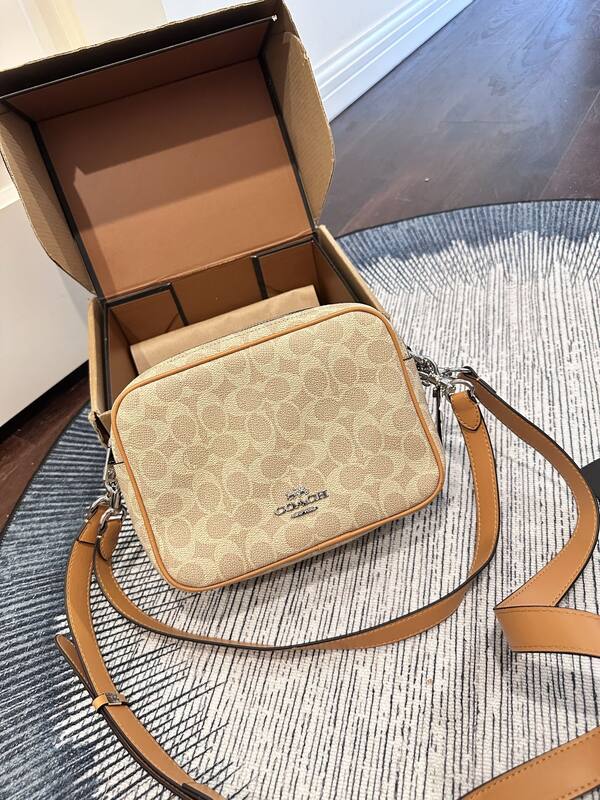 Coach Brown shoulder bag — Top Quality Replica