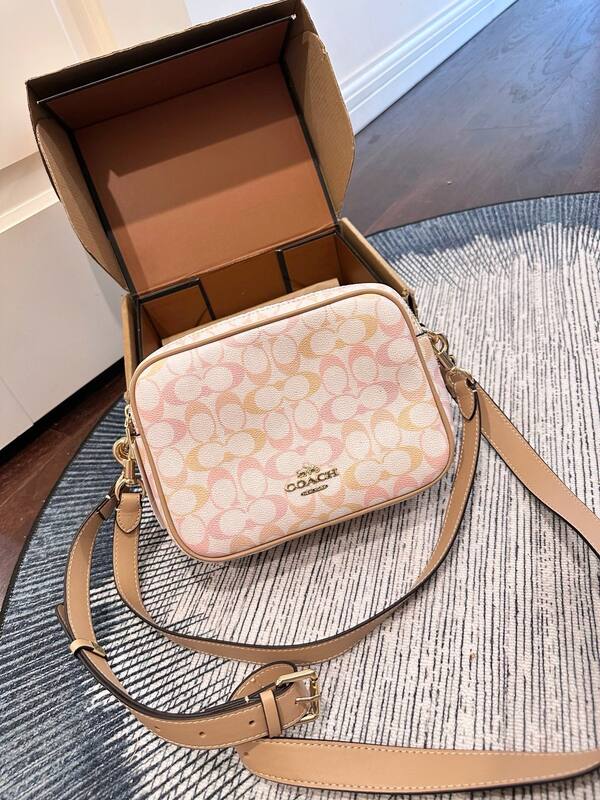 Coach Brown shoulder bag — Top Quality Replica