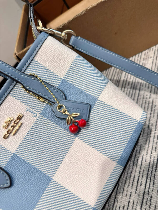 Coach White shoulder bag — Premium Replica