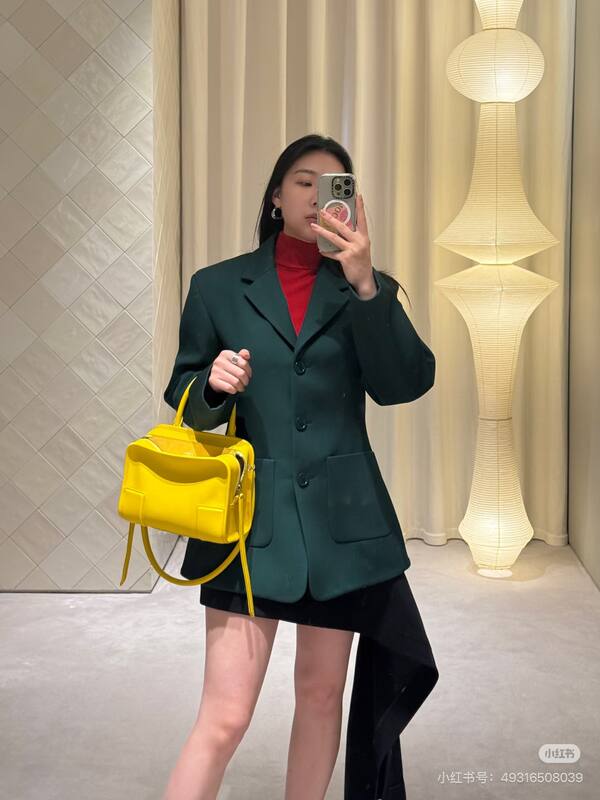 Loewe shoulder bag — AAA Quality Replica