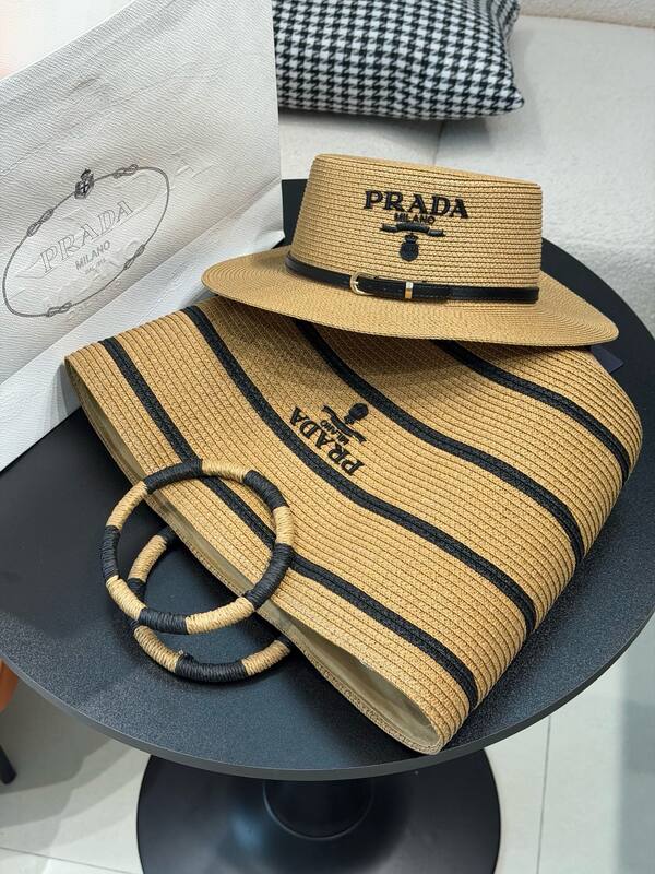 Prada Black shoulder bag — Premium Replica