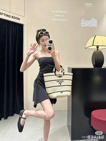 Prada Black 40x30x16cm shoulder bag 1 1 Replica