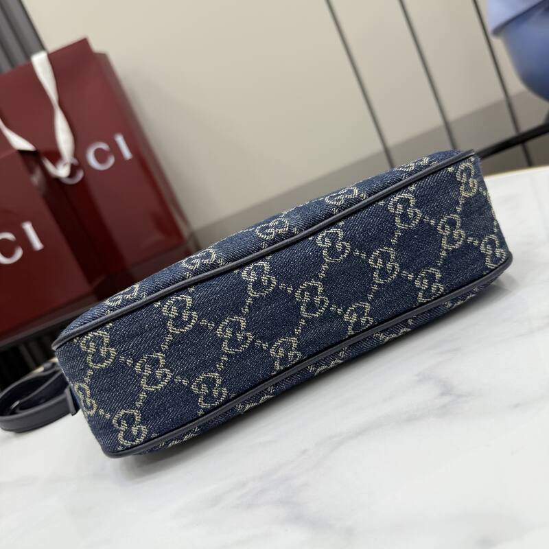 Gucci Blue GG denim shoulder — Premium Replica