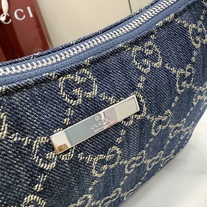 Gucci Blue GG denim shoulder — Premium Replica