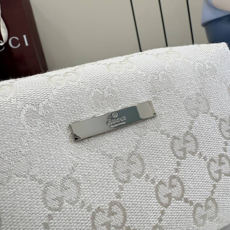 Gucci Off-white GG canvas everyday — Top Quality Replica
