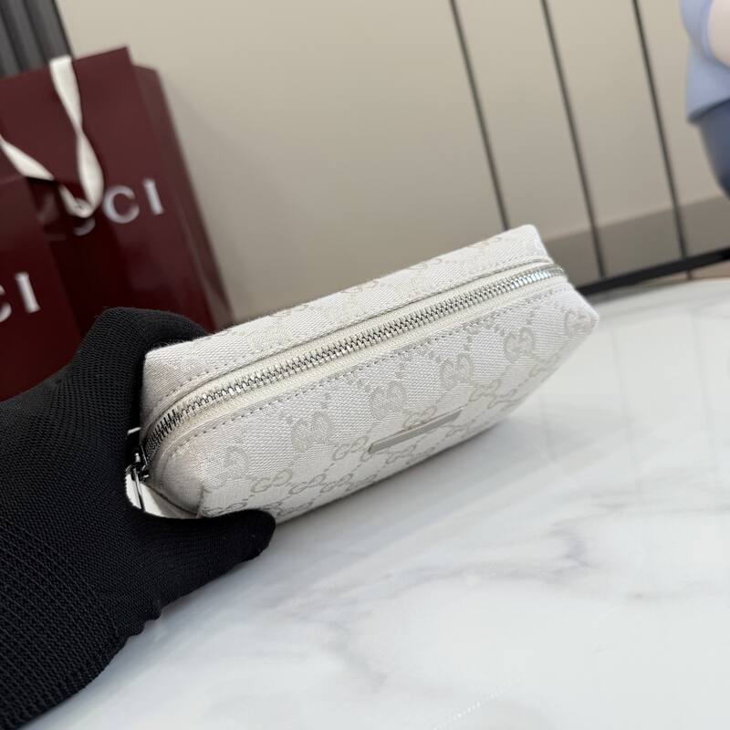 Gucci Off-white GG canvas everyday — Top Quality Replica