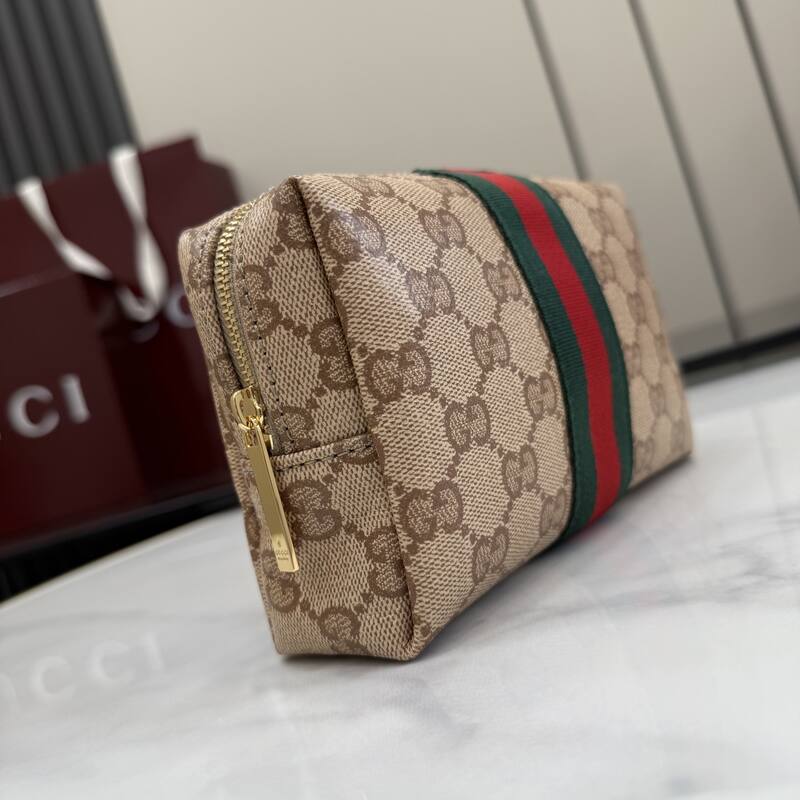 Gucci Beige GG Supreme with Web stripe travel — Premium Replica