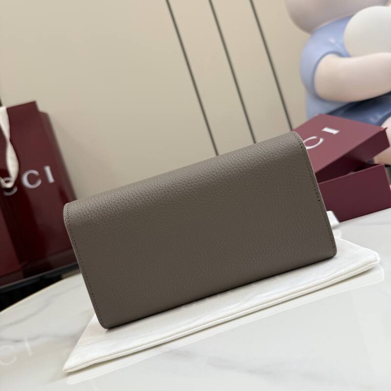 Gucci GG Marmont Gray leather with pink interior evening — Top Quality Replica