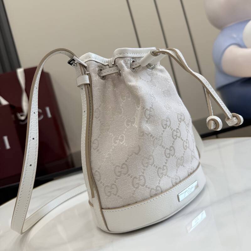 Gucci Beige White GG canvas crossbody — Premium Replica