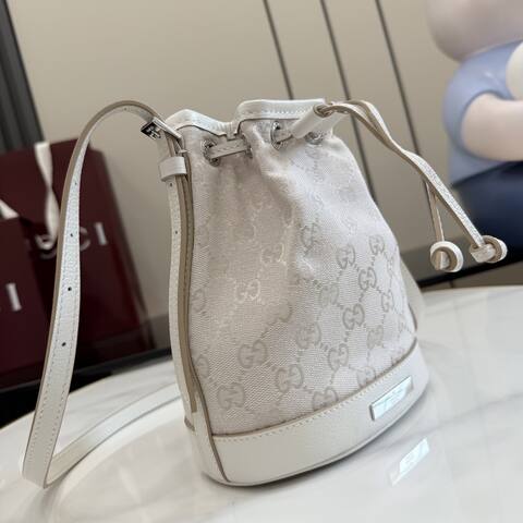 Gucci Beige White GG canvas crossbody Premium Replica