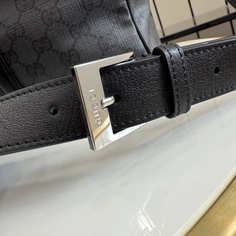 Gucci Gray GG monogram canvas with black leather work — AAA Quality Replica