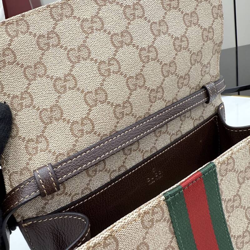Gucci Beige GG Supreme canvas with green-red-green stripe crossbody — 1:1 Replica
