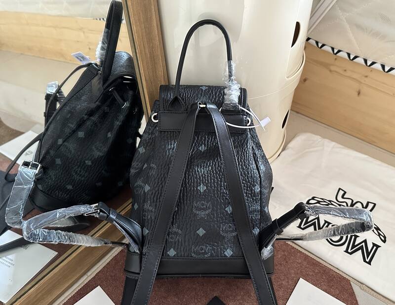 MCM Monogram shoulder bag — 1:1 Replica
