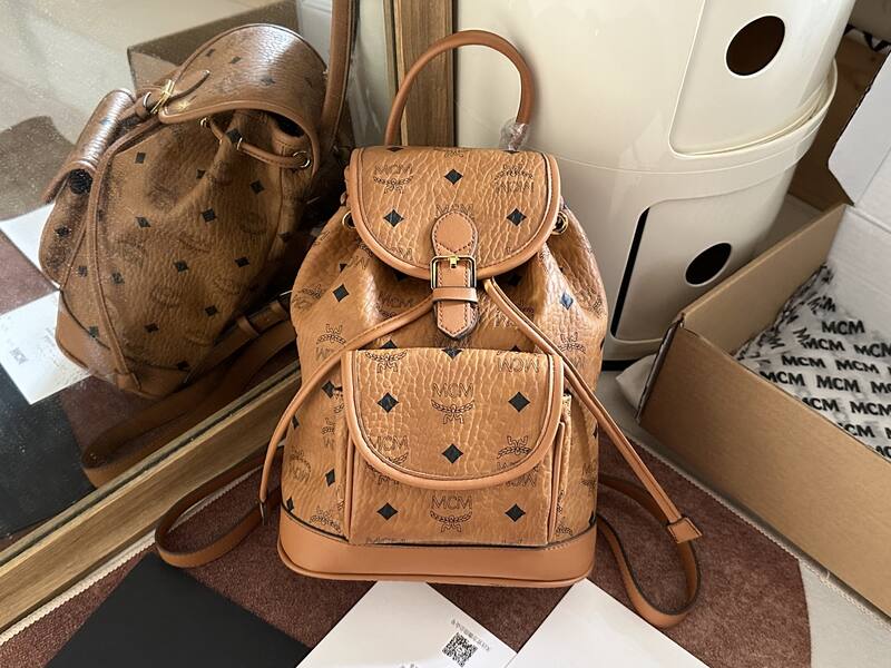 MCM Visetos 25x18x10cm shoulder bag — Top Quality Replica