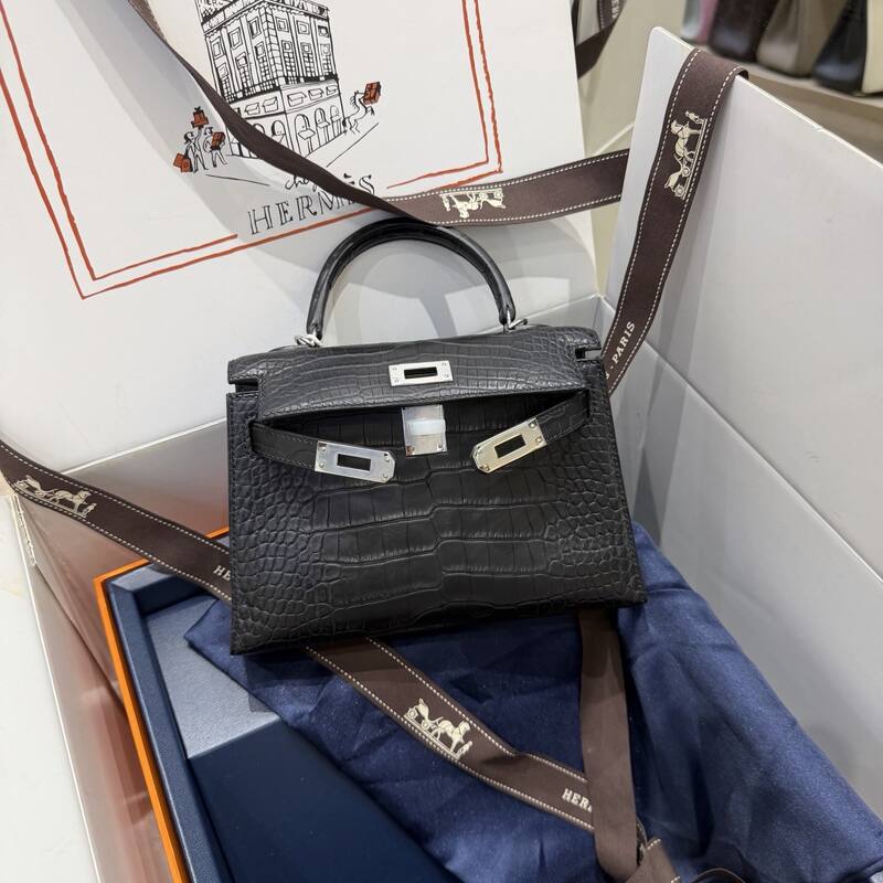 Hermes Kelly 19 Pink lizard top handle — Premium Replica