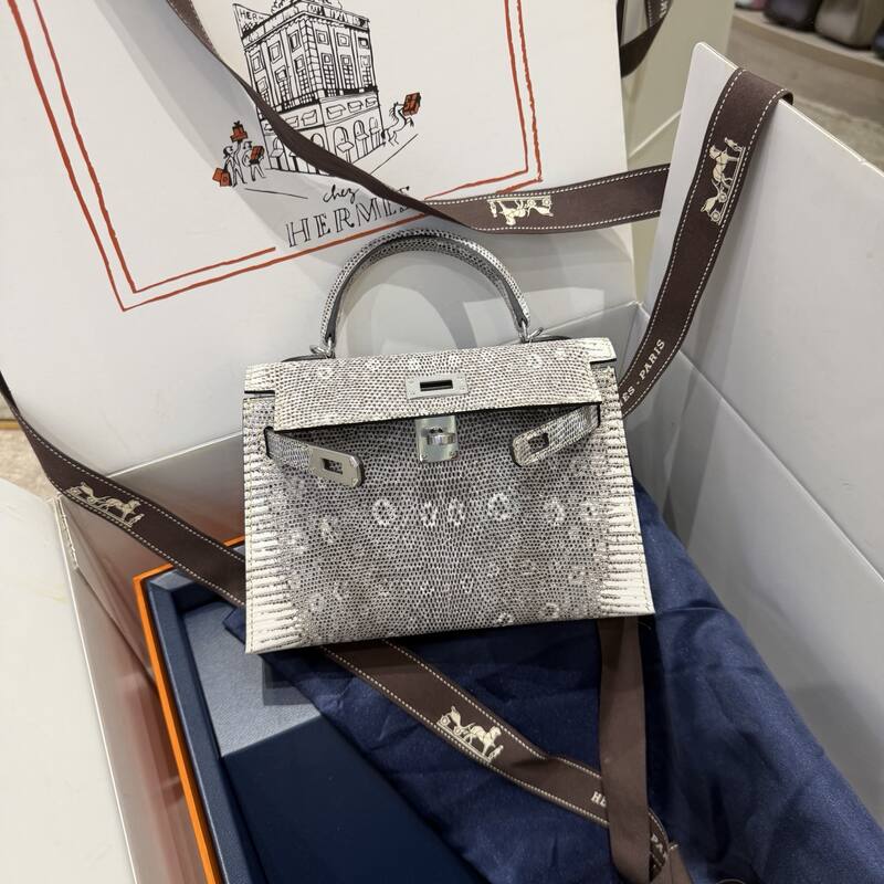 Hermes Kelly 19 Pink lizard top handle — Premium Replica