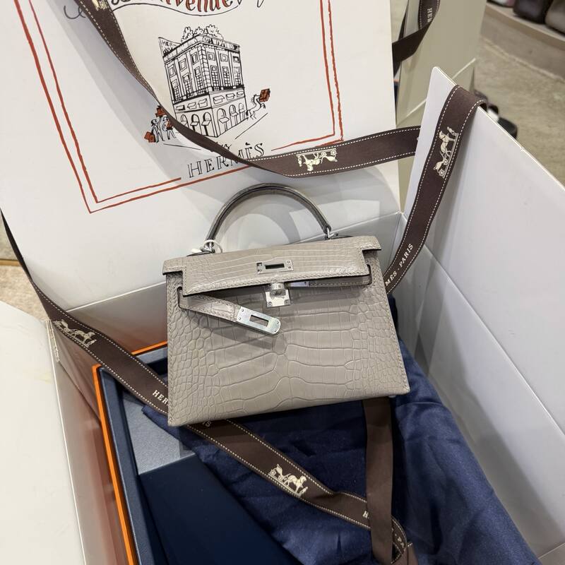 Hermes Kelly 19 Pink lizard top handle — Premium Replica